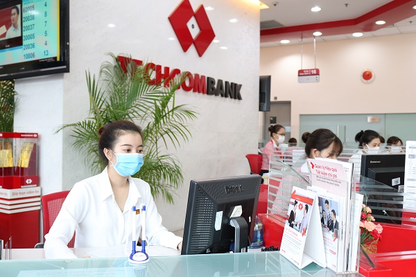 Techcombank tiếp tục chuỗi tăng trưởng doanh thu 18 quý liên tiếp