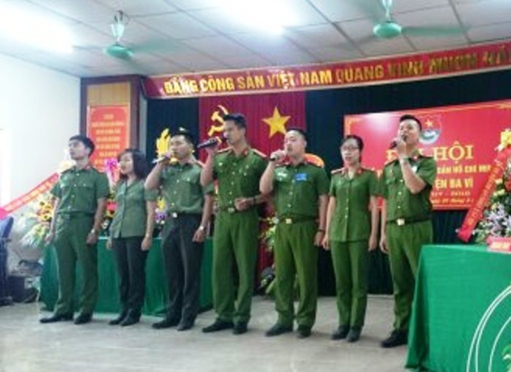 Quyên góp gần 300 triệu đồng cho các hoạt động tình nguyện vì cộng đồng