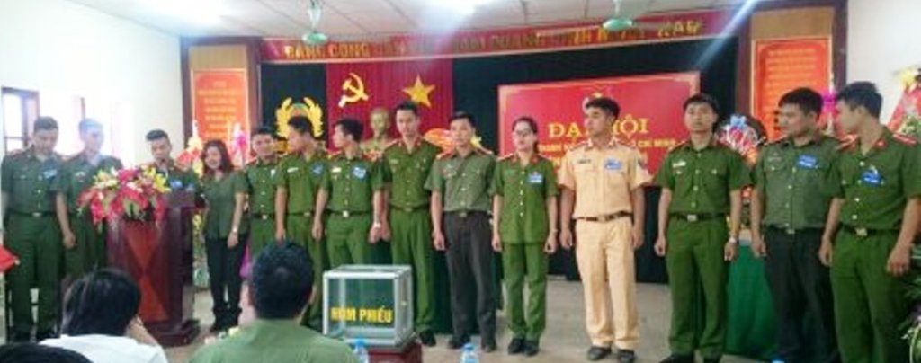 Quyên góp gần 300 triệu đồng cho các hoạt động tình nguyện vì cộng đồng