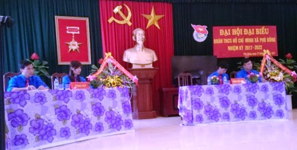 Đồng chí Phùng Thành Vinh được bầu làm Bí thư Đoàn xã Phú Đông