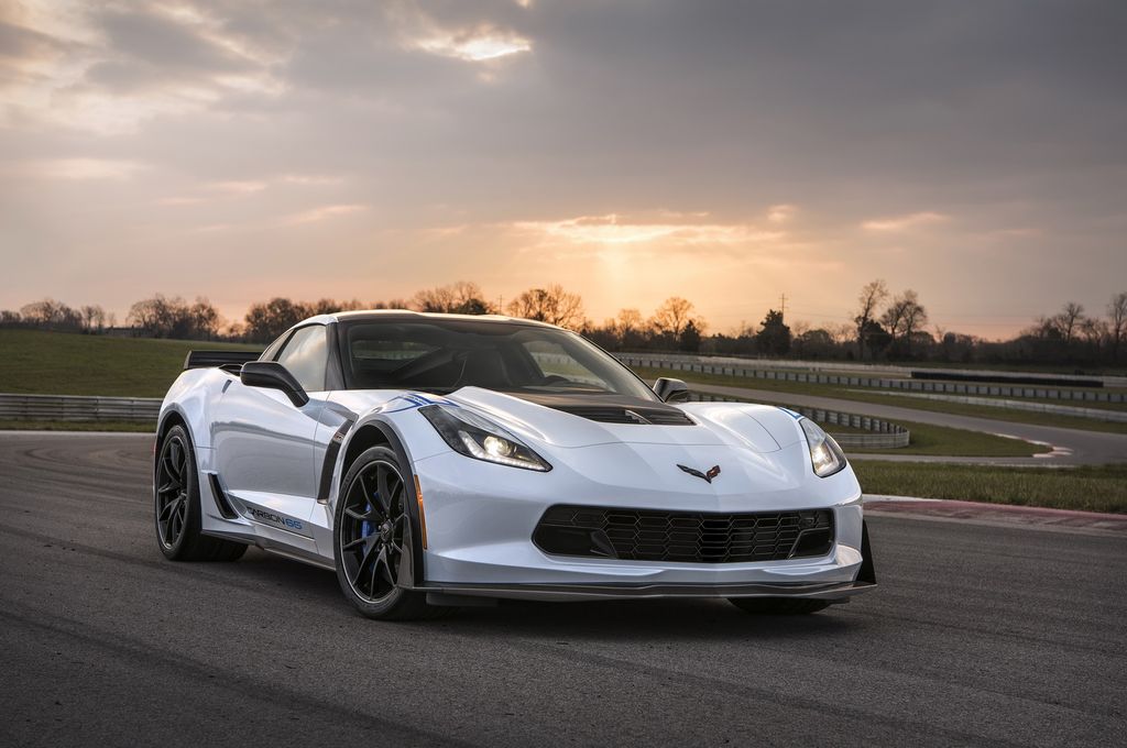 Chevrolet Corvette Carbon 65 có giá khởi điểm từ 1,85 tỷ VNĐ