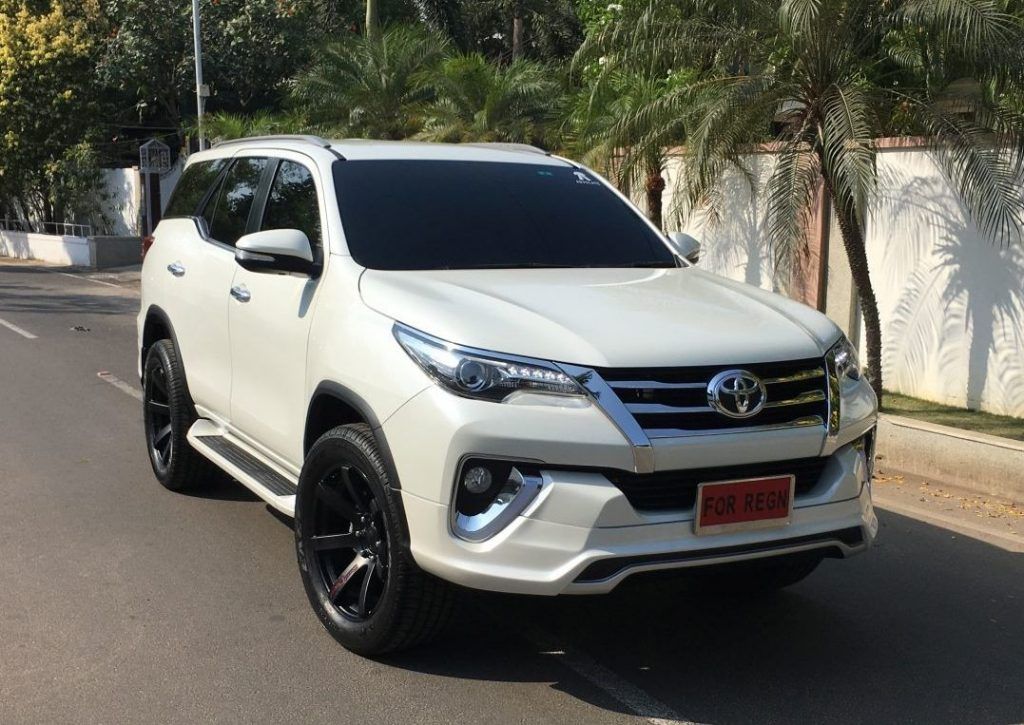 Toyota Fortuner ấn tượng hơn với bodykit Fiar Design