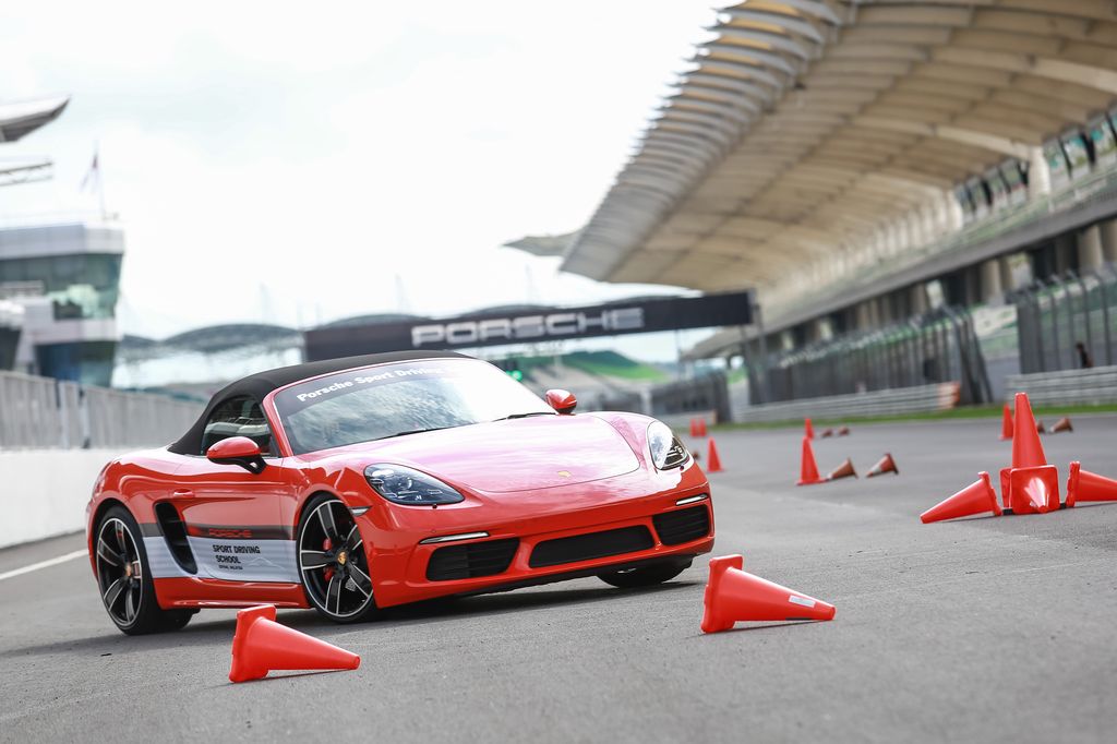 Porsche Driving Experience ra mắt tại Sepang, Maylaysia