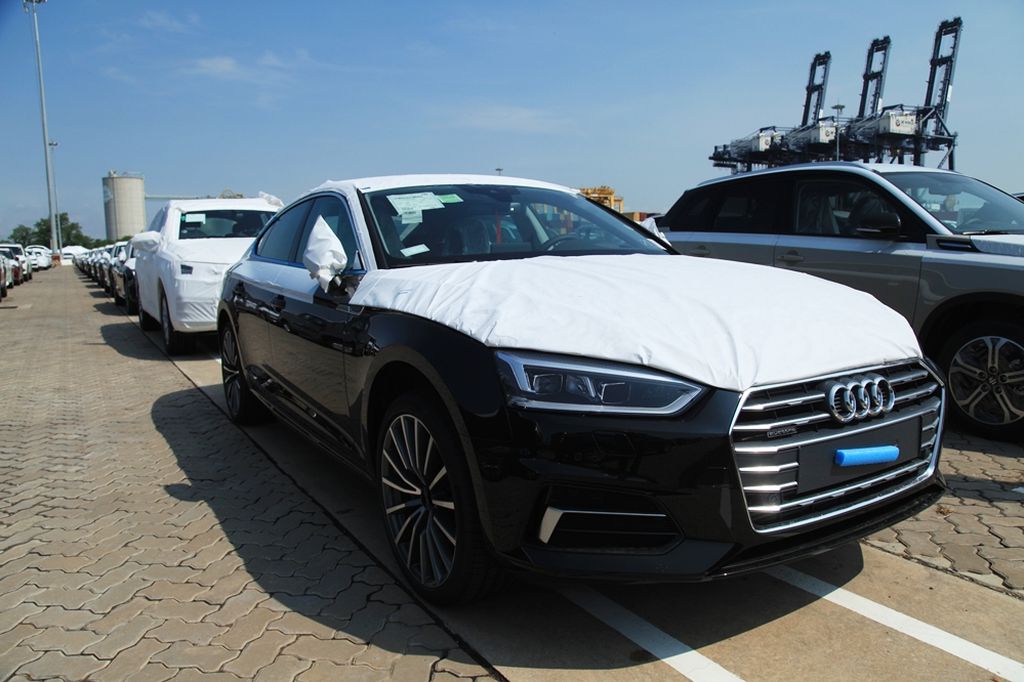Chiêm ngưỡng Audi A5 Sportback mới vừa cập cảng Việt Nam