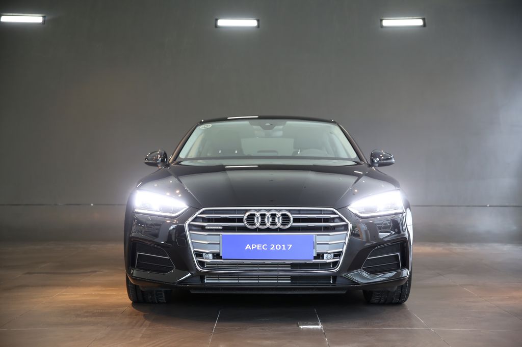 Chiêm ngưỡng Audi A5 Sportback mới vừa cập cảng Việt Nam