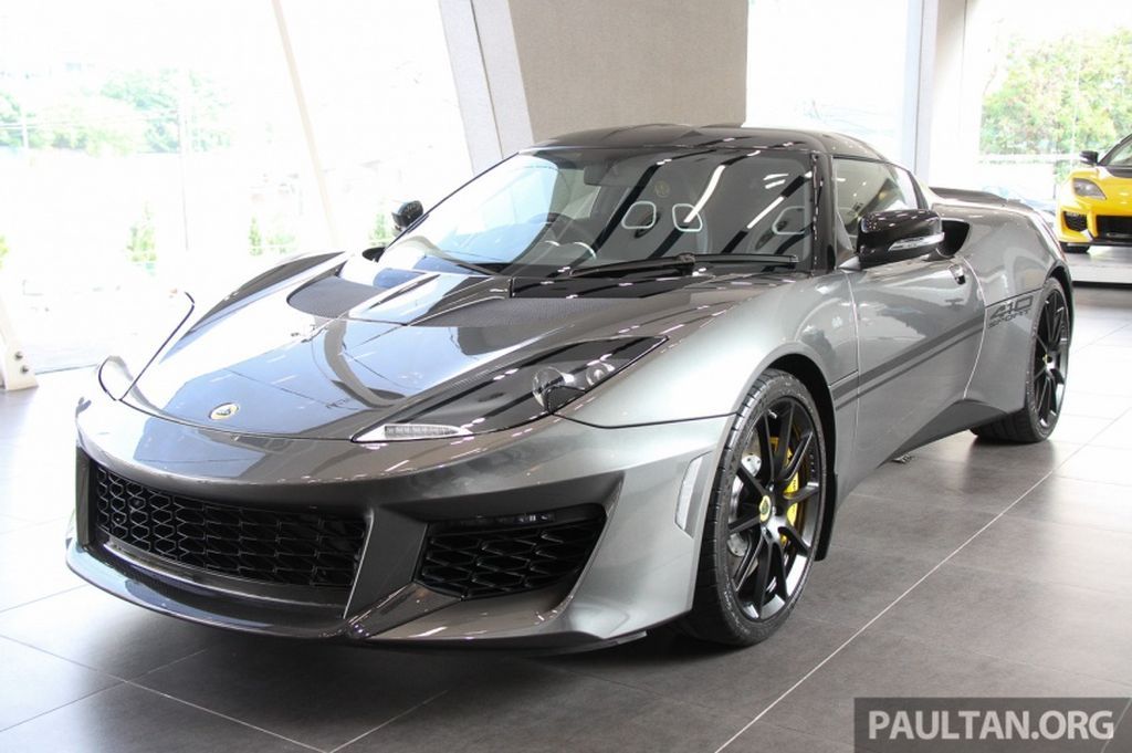Lotus Evora Sport 410 mới cập bến Malaysia với giá 3,37 tỷ VNĐ
