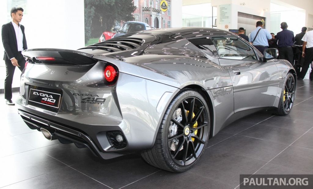 Lotus Evora Sport 410 mới cập bến Malaysia với giá 3,37 tỷ VNĐ