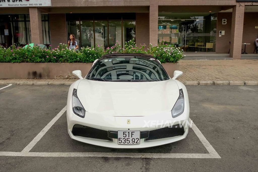 Siêu xe Ferrari 488 GTB thứ 2 đã tìm thấy chủ nhân ở Hà Nội