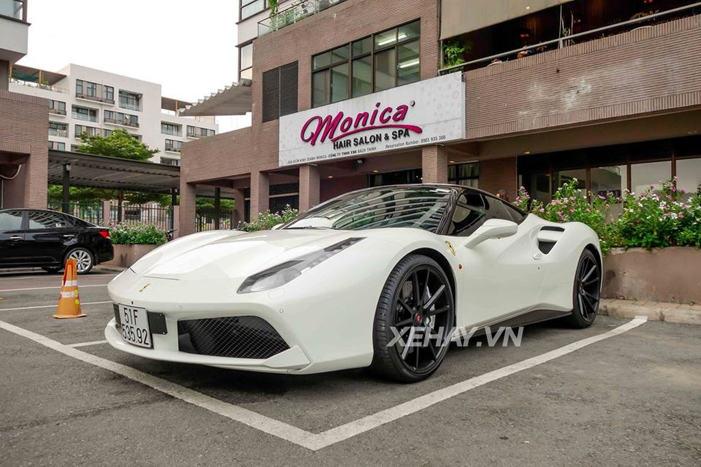 Siêu xe Ferrari 488 GTB thứ 2 đã tìm thấy chủ nhân ở Hà Nội