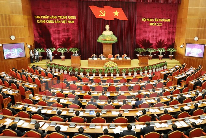 Ngày làm việc thứ hai Hội nghị T.Ư 5: Thảo luận về hoàn thiện thể chế kinh tế