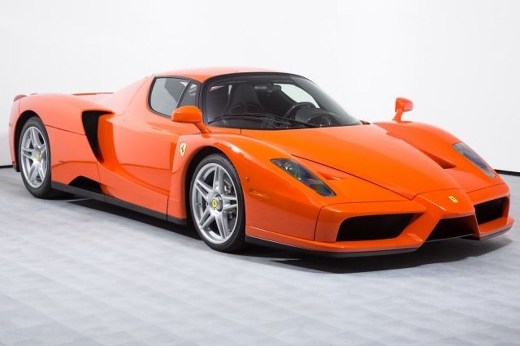 Ferrari Enzo 2003 Rosso Dino độc nhất được chào bán với giá 3,7 triệu đô