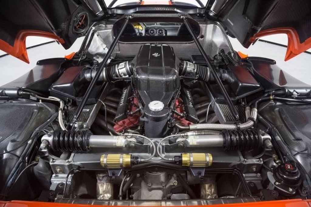 Ferrari Enzo 2003 Rosso Dino độc nhất được chào bán với giá 3,7 triệu đô
