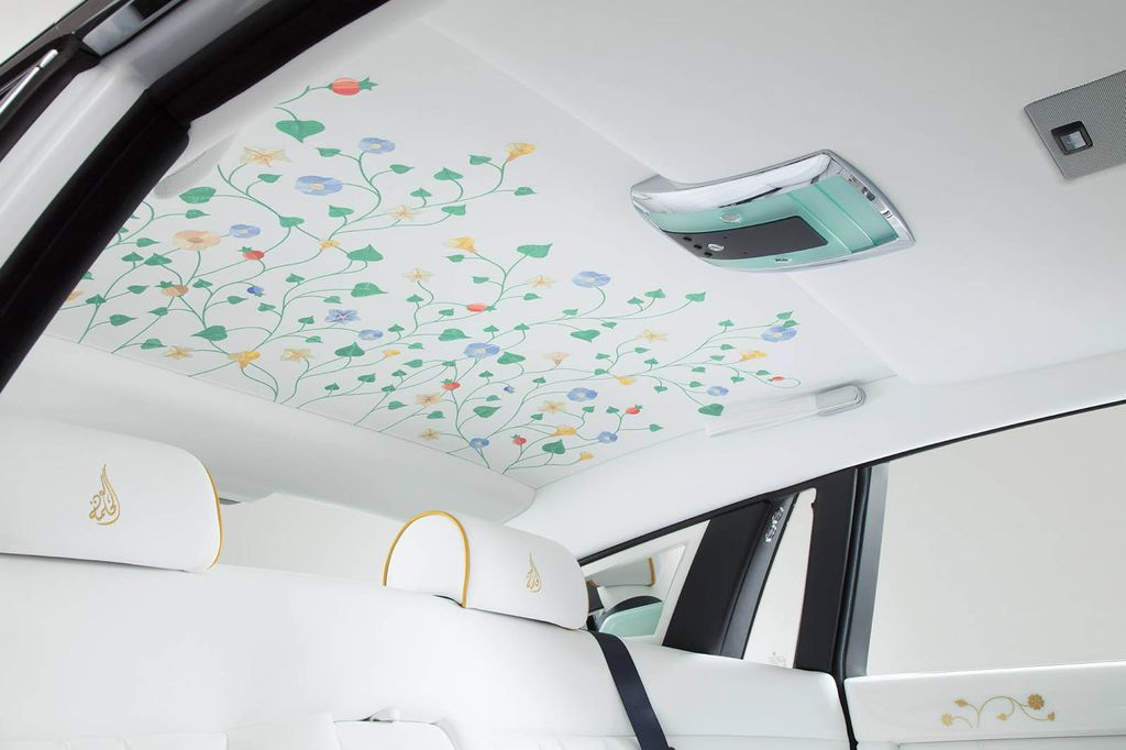Abu Dhabi vinh dự nhận bộ Rolls-Royce Wisdom Edition với 7 chiếc xe độc quyền