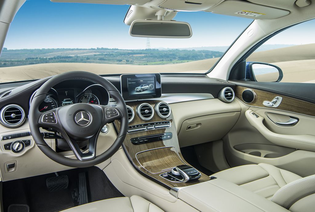 Mercedes-Benz GLC 300 4MATIC Coupe ra mắt khách hàng Việt, giá 2,899 tỷ đồng