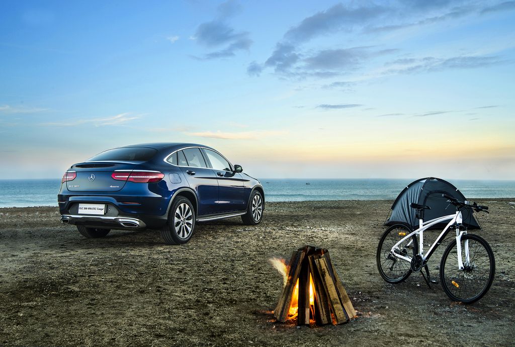 Mercedes-Benz GLC 300 4MATIC Coupe ra mắt khách hàng Việt, giá 2,899 tỷ đồng