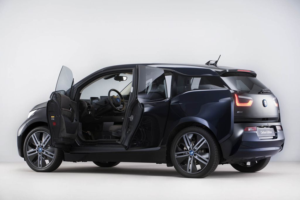 BMW i3 Carbon Edition sản xuất độc quyền giá 1,3 tỷ đồng