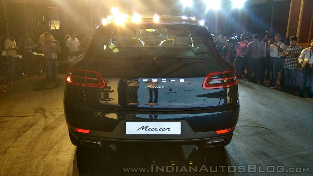 Porsche Macan 2018 sẽ sớm được ra mắt thế giới vào đầu năm 2018