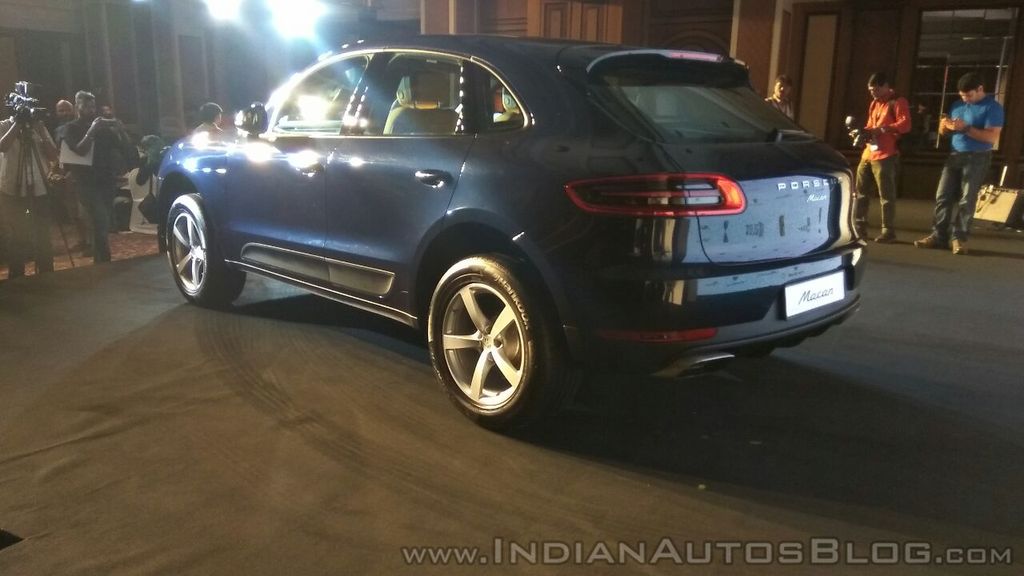 Porsche Macan 2018 sẽ sớm được ra mắt thế giới vào đầu năm 2018