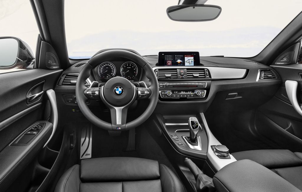 BMW 2-Series và M2 đều nhận được phiên bản nâng cấp 2018