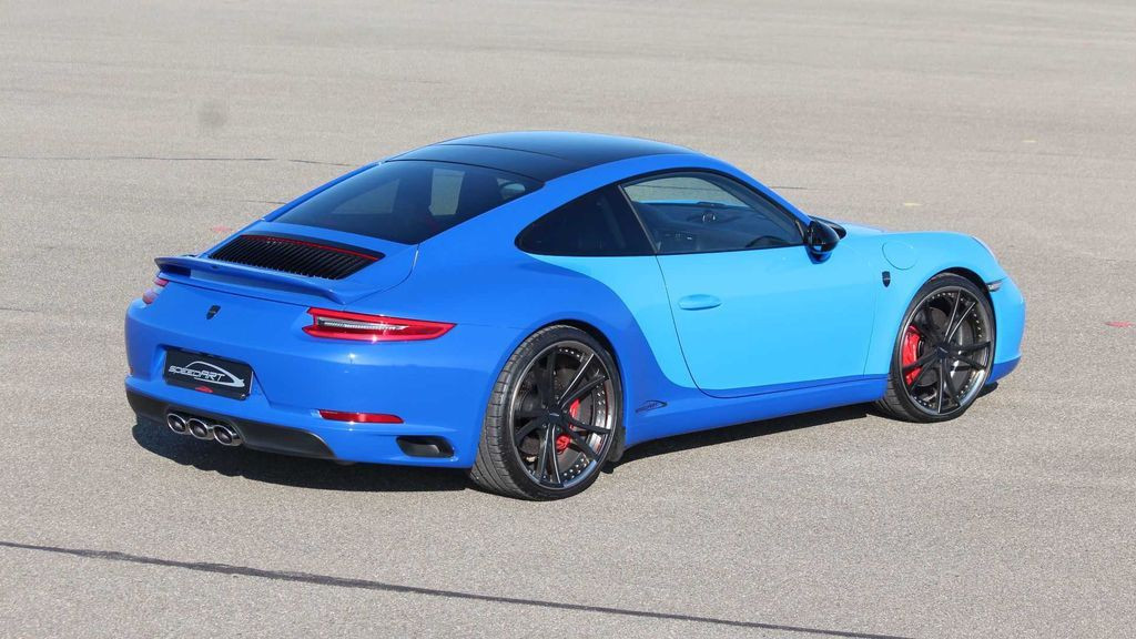 Porsche 911 Carrera S sau độ mạnh mẽ hơn cả GTS mới
