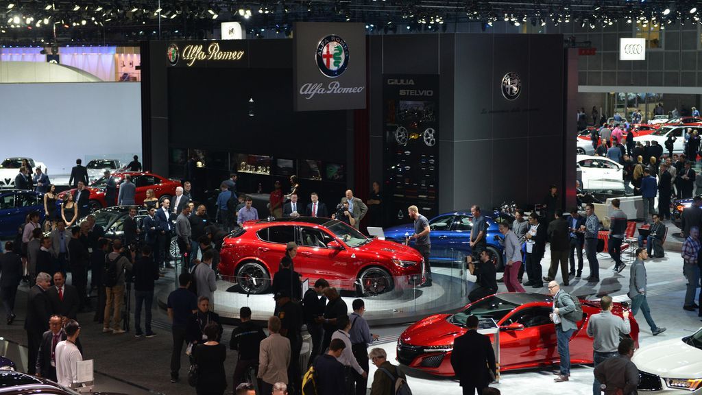 Alfa Romeo tham gia phân khúc SUV với Stelvio mới, giá bán chỉ từ 980 triệu VNĐ