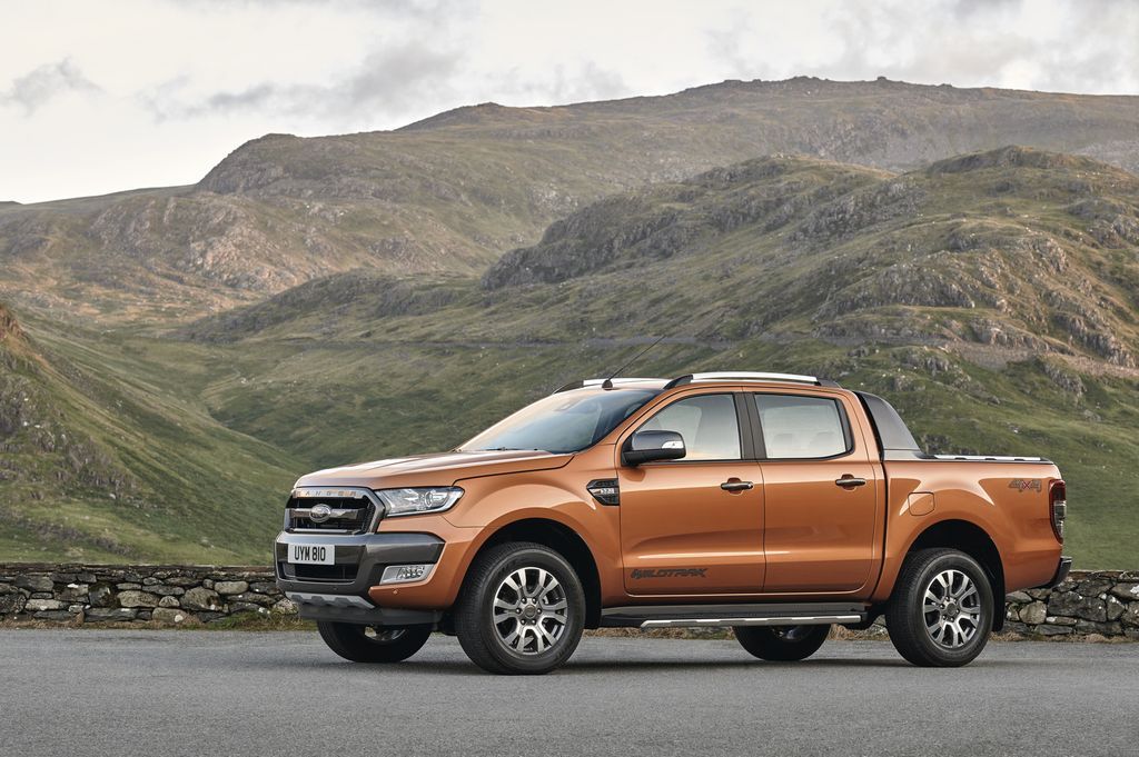 Ford Ranger 2019 sẽ là một chiếc xe thân xe trên khung