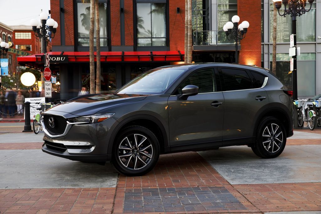 Mazda tham vọng tăng 10% tỷ suất tiếp nhận khi giới thiệu CX-5 2017 diesel