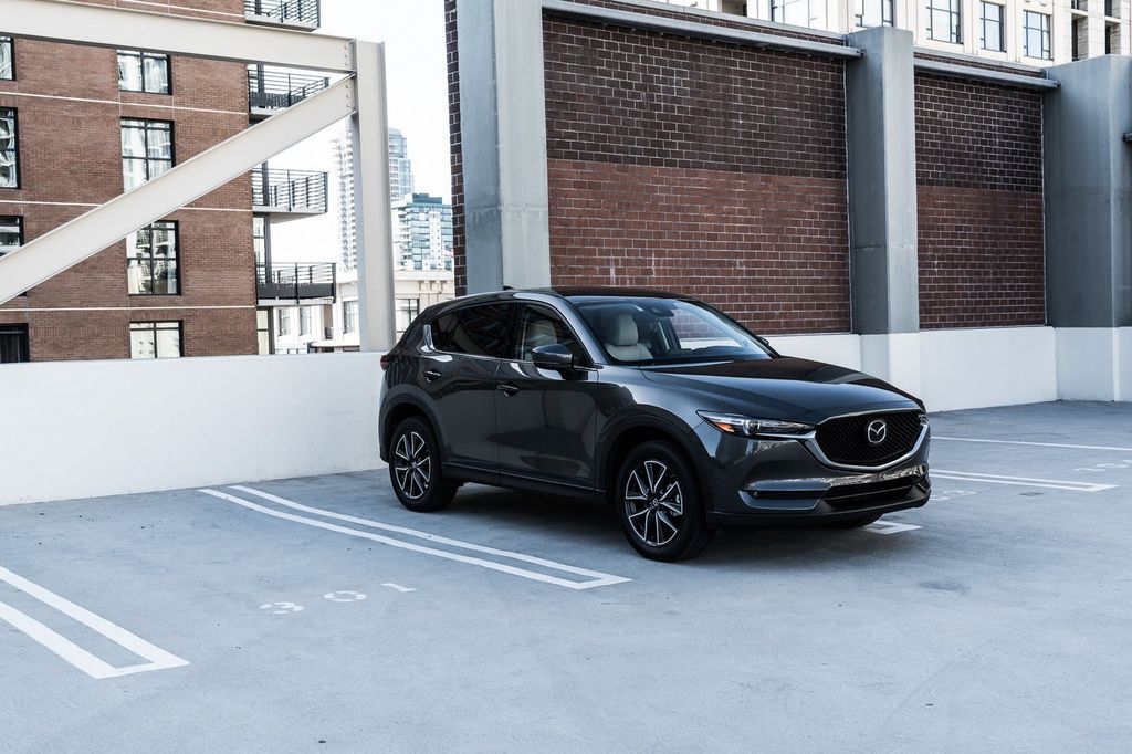 Mazda tham vọng tăng 10% tỷ suất tiếp nhận khi giới thiệu CX-5 2017 diesel