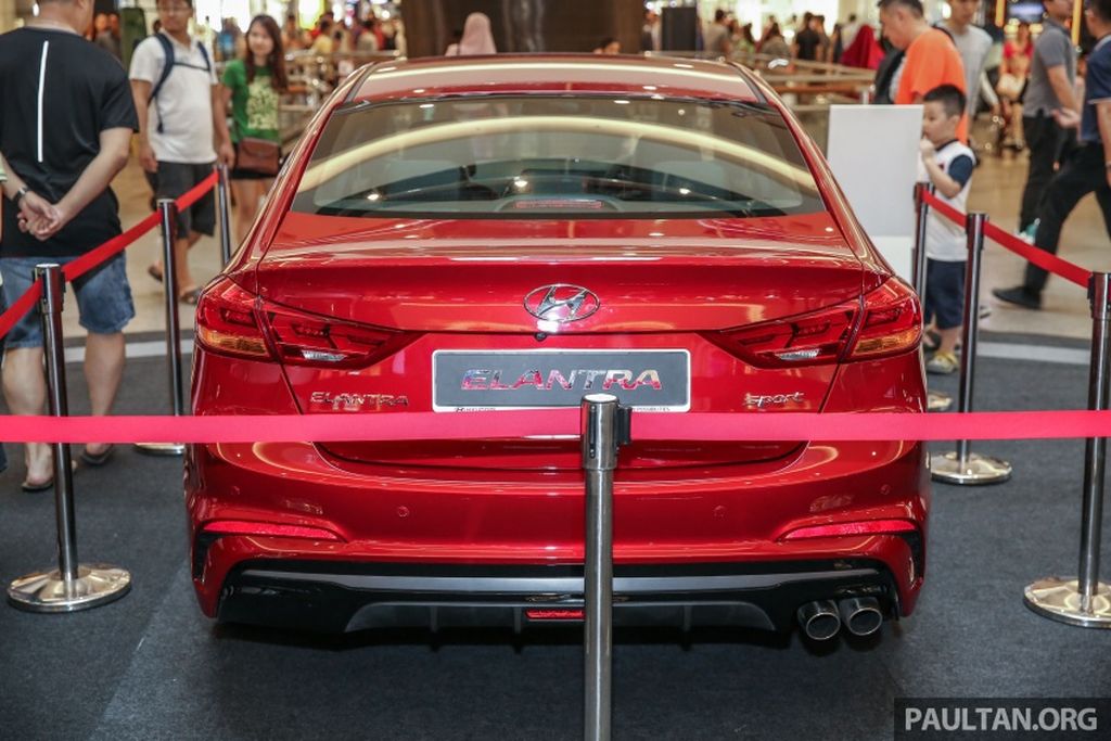 Chiêm ngưỡng Hyundai Elantra Sport 2017 chuẩn bị ra mắt Đông Nam Á