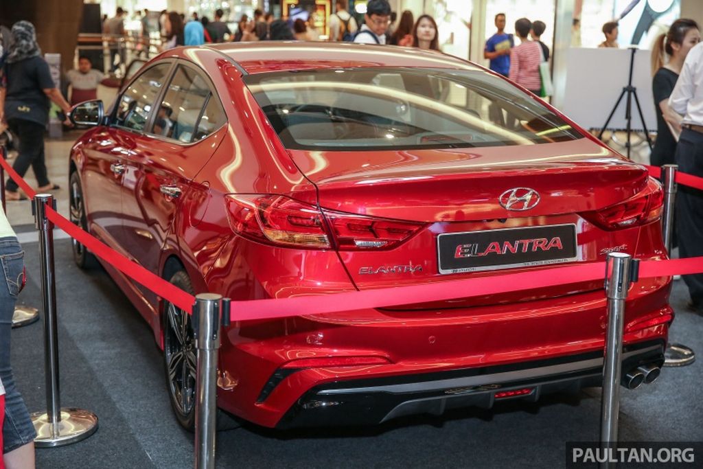 Chiêm ngưỡng Hyundai Elantra Sport 2017 chuẩn bị ra mắt Đông Nam Á