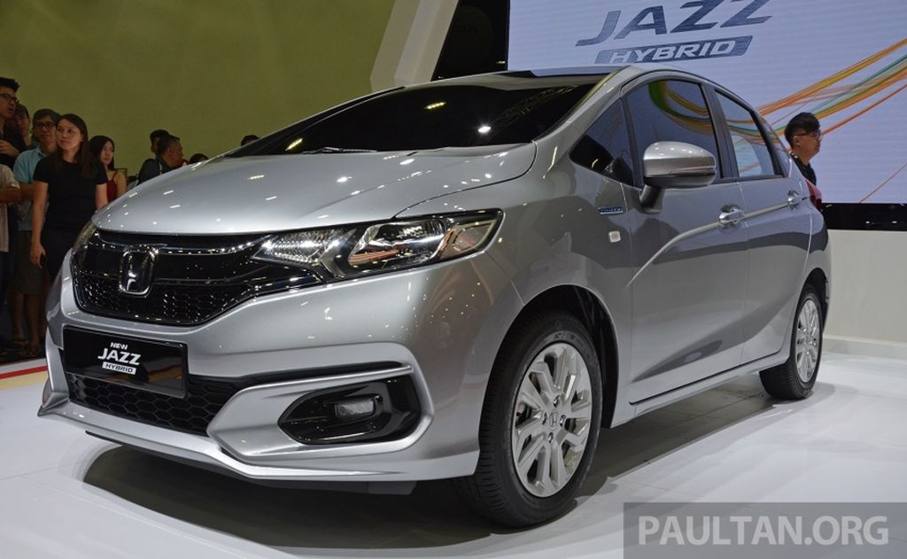 Honda Jazz facelift mới với động cơ hybrid 1,5 lít sẽ được bán sẵn tại Malaysia từ tháng 8/2017