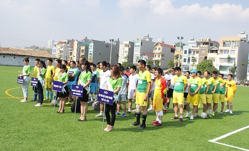 4 đội bóng tham dự giải bóng đá Doanh Nghiệp trẻ Hà Nội mở rộng – Cup KOKO năm 2017