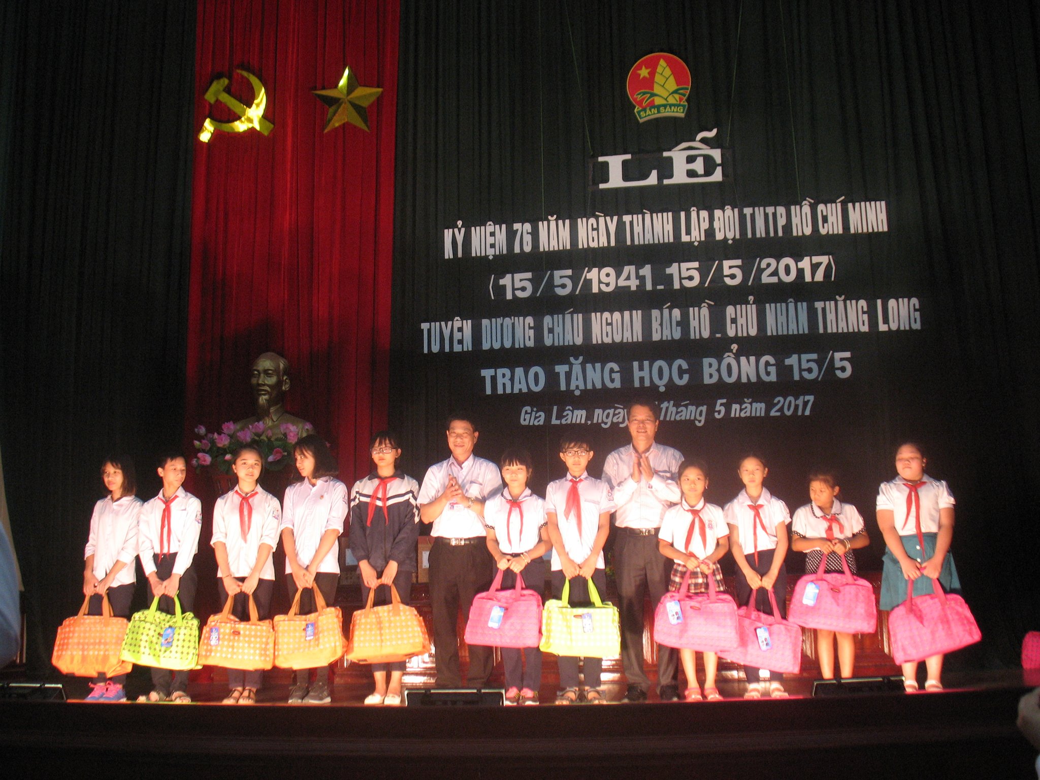 Hội đồng Đội huyện Gia Lâm: Tuyên dương 20 thiếu nhi là Cháu ngoan Bác Hồ - Chủ nhân Thăng Long