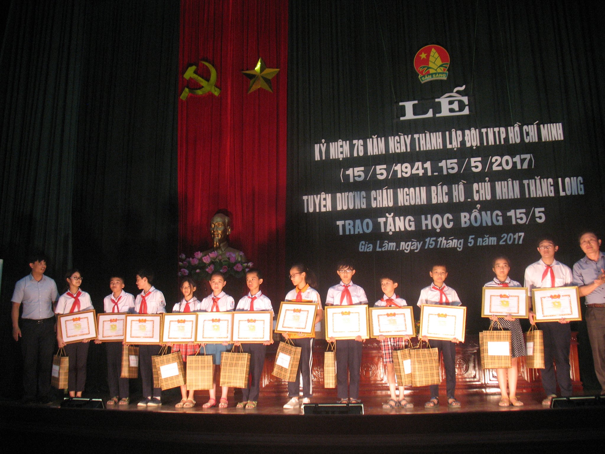 Hội đồng Đội huyện Gia Lâm: Tuyên dương 20 thiếu nhi là Cháu ngoan Bác Hồ - Chủ nhân Thăng Long