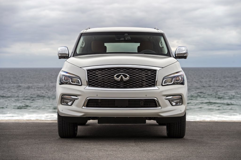 Infiniti QX80 Signature Edition 2017 chính thức mở bán với giá từ 1,55 tỷ VNĐ