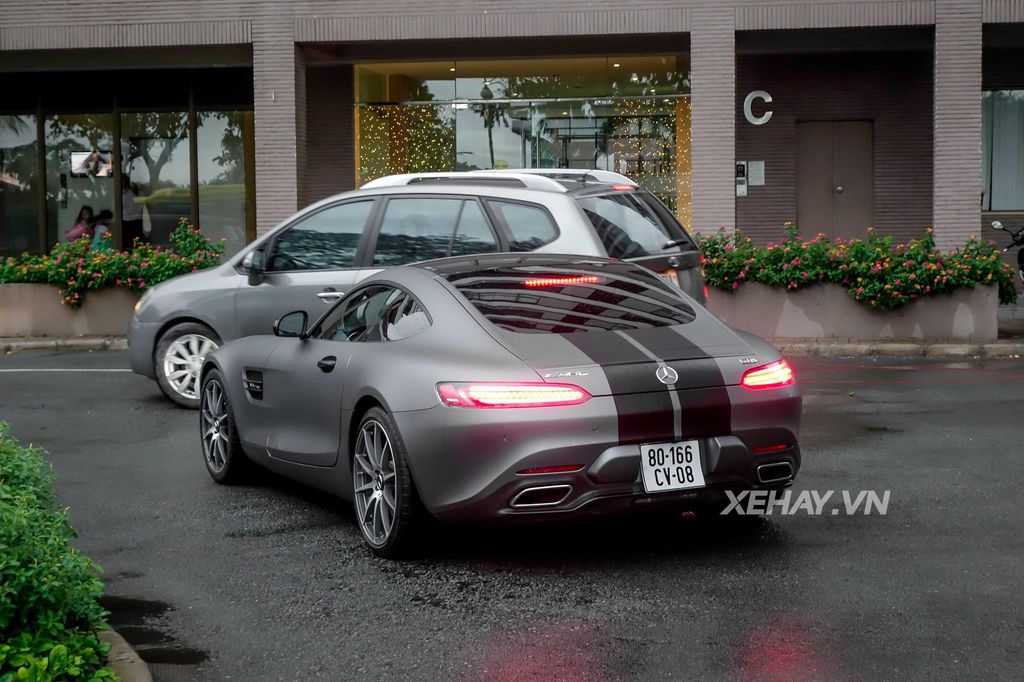 Về tay Cường Đô La, Mercedes-AMG GT S được 