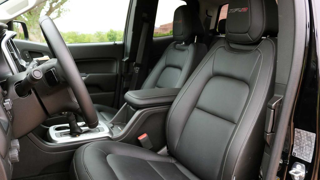Phiên bản đắt nhất của Chevrolet Colorado ZR2 có giá bán 1,19 tỷ VNĐ