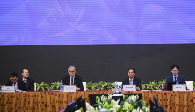 Khai mạc Hội nghị các quan chức cao cấp APEC lần 2
