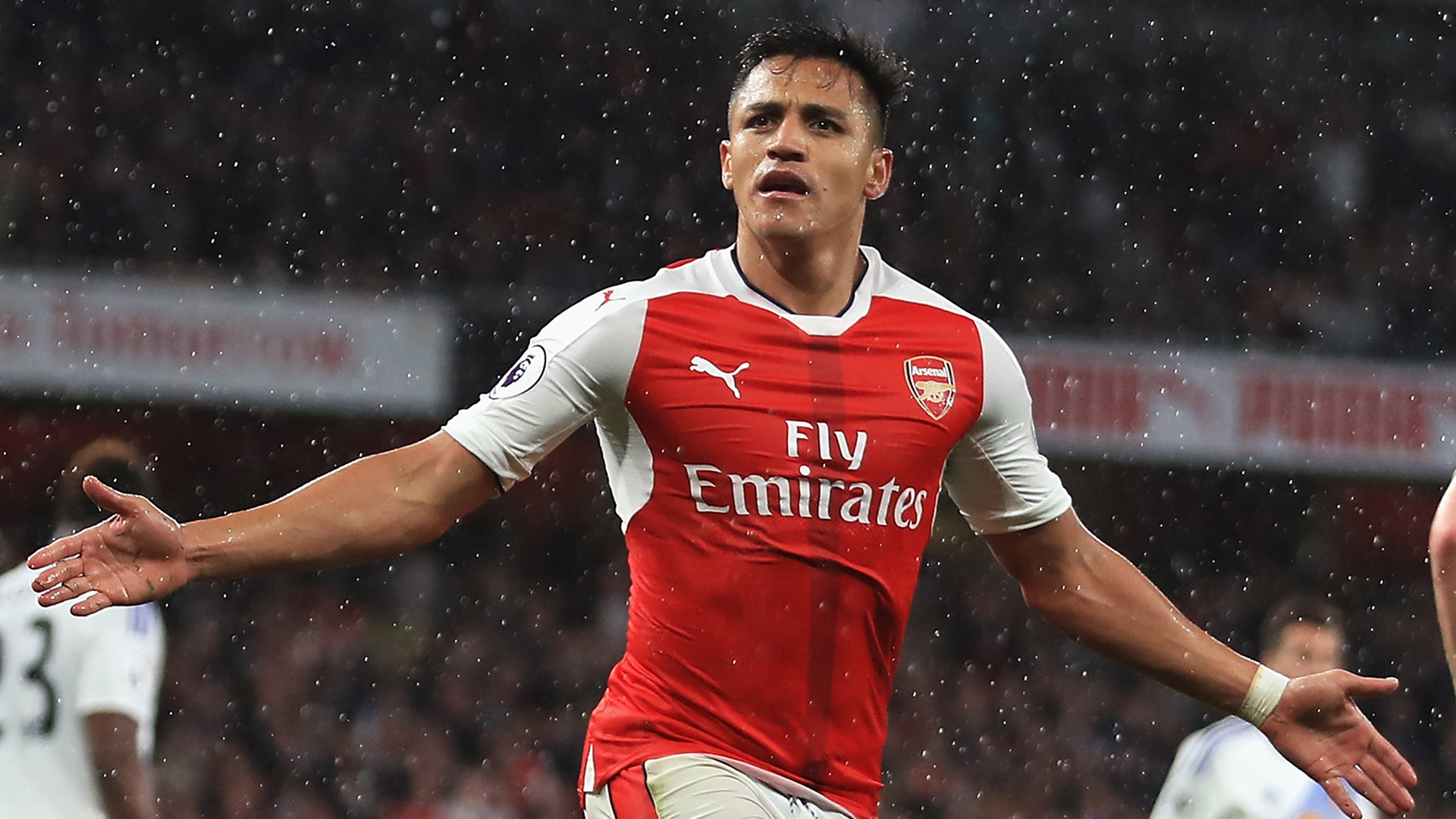 Arsenal 2-0 Sunderland: Loại bỏ kẻ bám đuôi