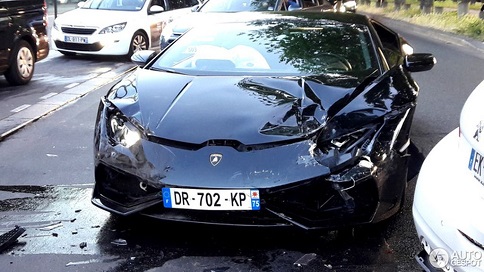 Lamborghini Huracan LP610-4 gặp nạn đáng tiếc tại thủ đô nước Pháp