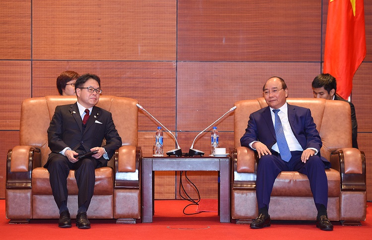 Thủ tướng tiếp Bộ trưởng Bộ Kinh tế, Thương mại và Công nghiệp Nhật Bản