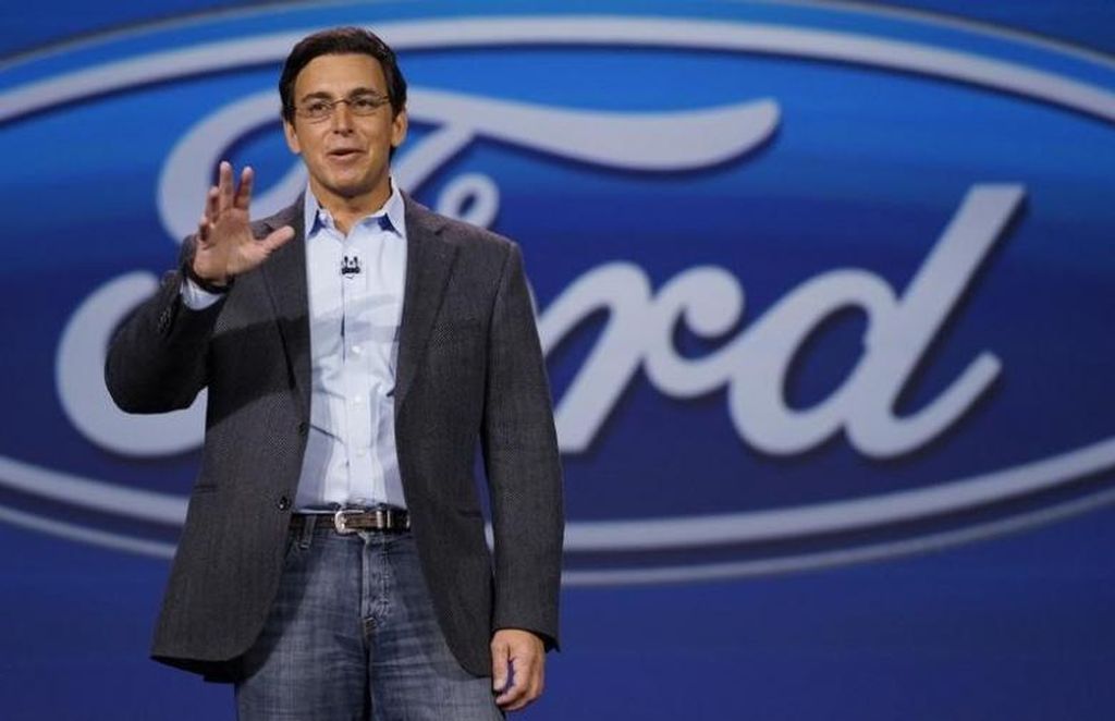 James P. Hackett sẽ là ông chủ mới của Ford sau khi bãi nhiệm Mark Fields
