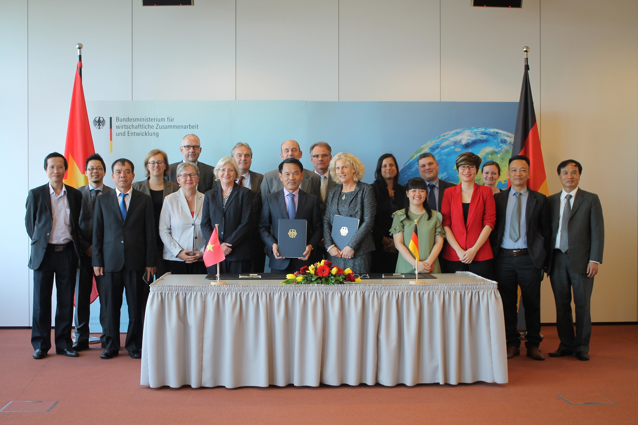 CHLB Đức hỗ trợ Việt Nam đào tạo nghề, năng lượng, môi trường và bảo vệ tài nguyên