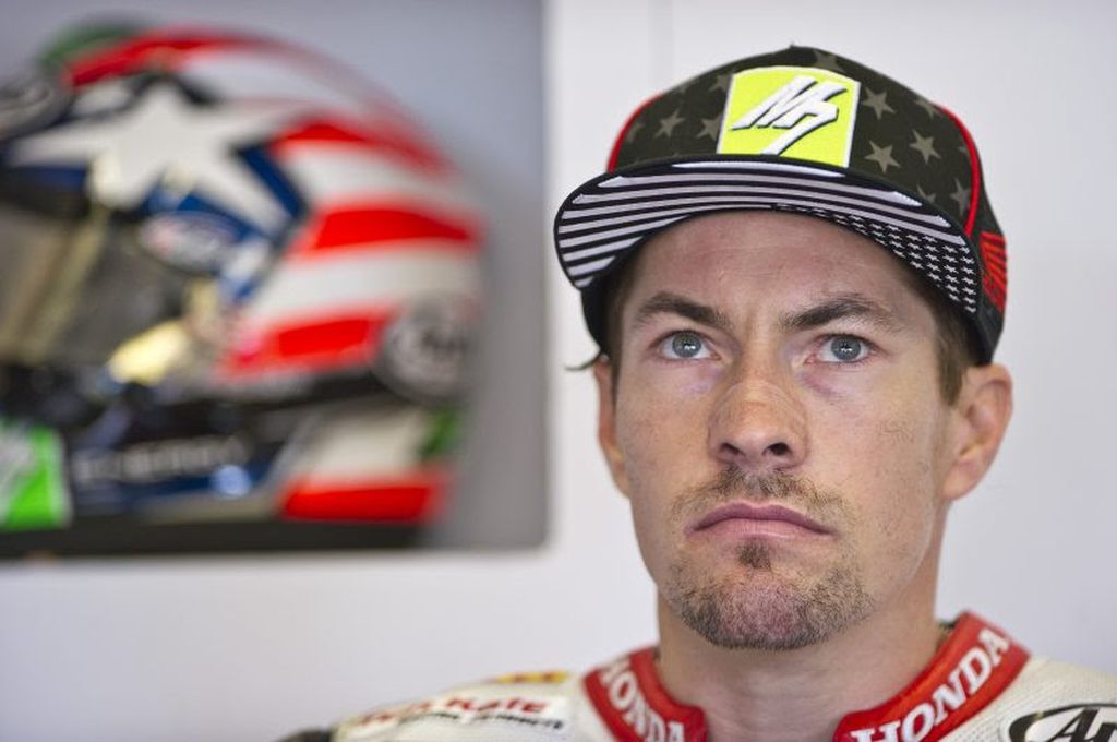 Cựu vô địch MotoGP – Nicky Hayden qua đời ở tuổi 35 vì tai nạn xe đạp