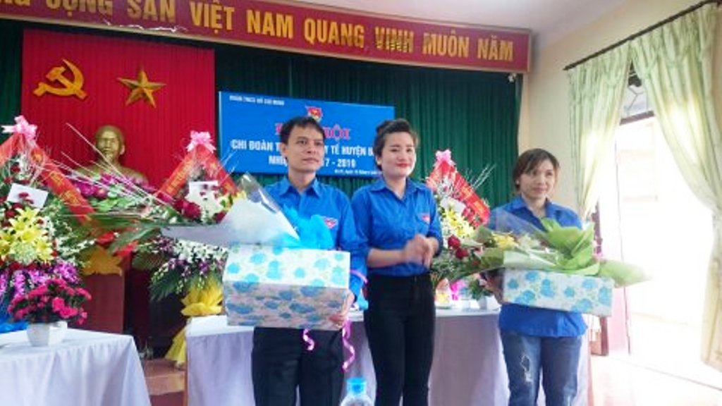 Đồng chí Phùng Thị Vân trúng cử Bí thư Chi Đoàn Trung tâm Y tế huyện Ba Vì