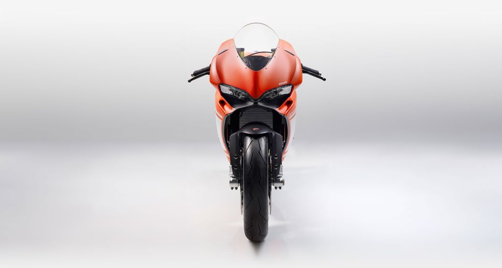 Siêu mô tô Ducati 1299 Superleggera giá 2,1 tỷ VNĐ 