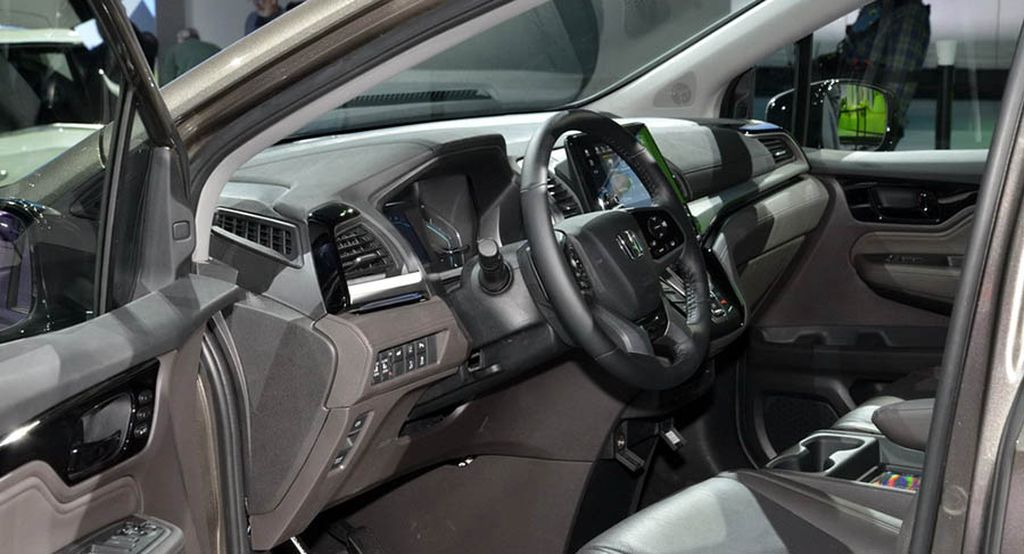 Honda Odyssey 2018 chốt giá 681 triệu VNĐ tại Mỹ