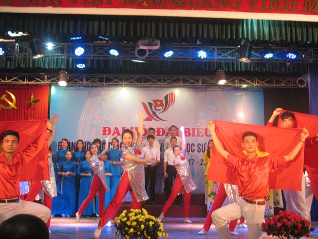 Tuổi trẻ trường ĐHSP Hà Nội 2 xây hoài bão lớn, rèn đức, luyện tài, đoàn kết, sáng tạo...