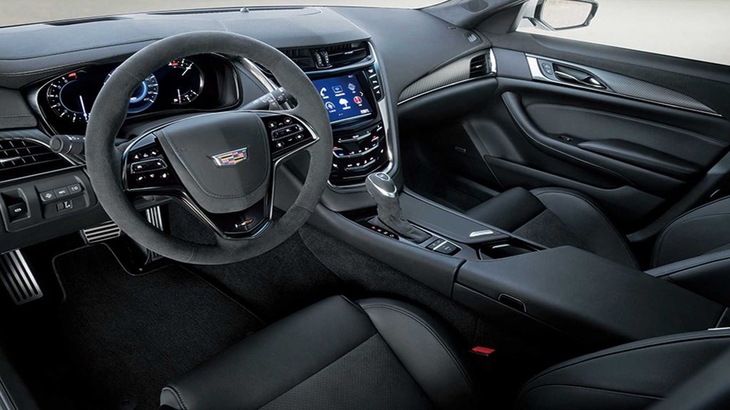 Chỉ có 4 chiếc Cadillac CTS-V Carbon Black Edition được sản xuất, giá 3 tỷ VNĐ