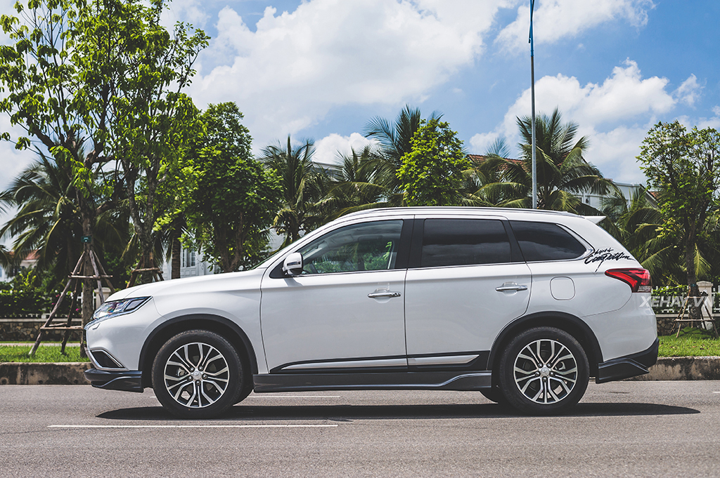 [ĐÁNH GIÁ XE] Mitsubishi Outlander 2017 - Xứng danh xe Nhật